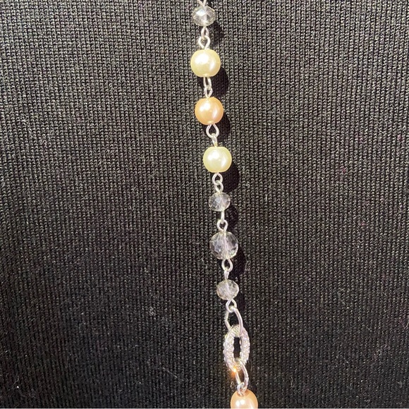 ⭐️💲5 add-on⭐️ Faux pearl necklace - Picture 9 of 10